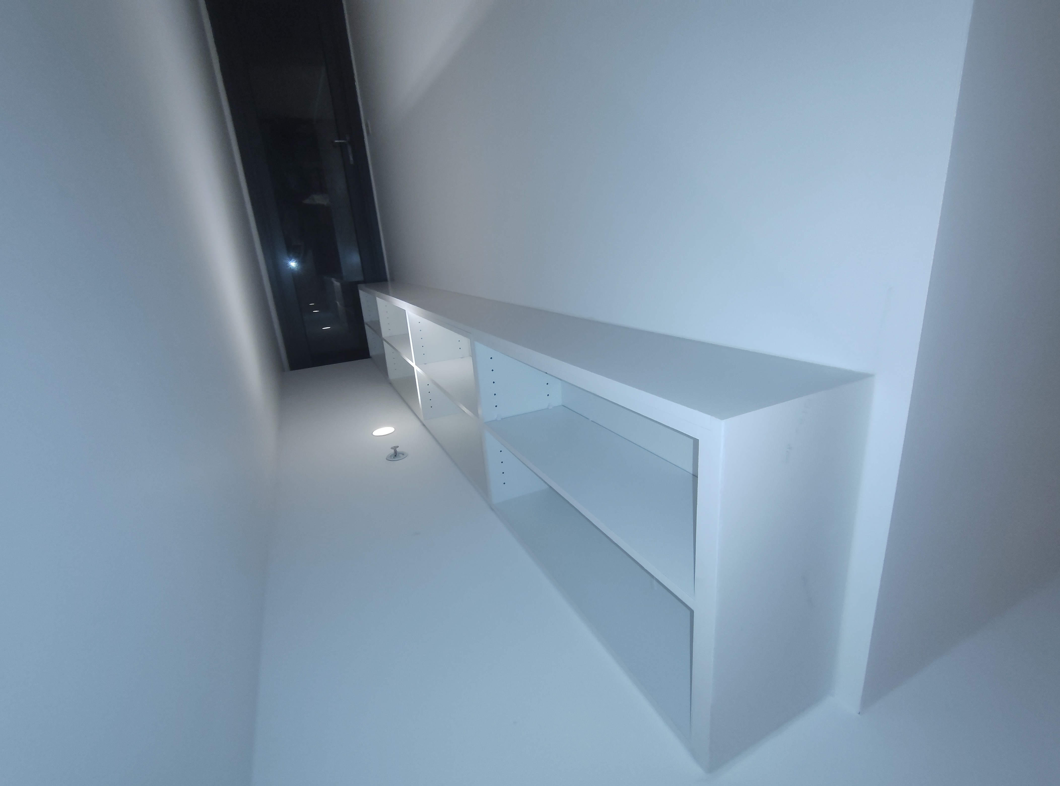 Cabinets & Wardrobes