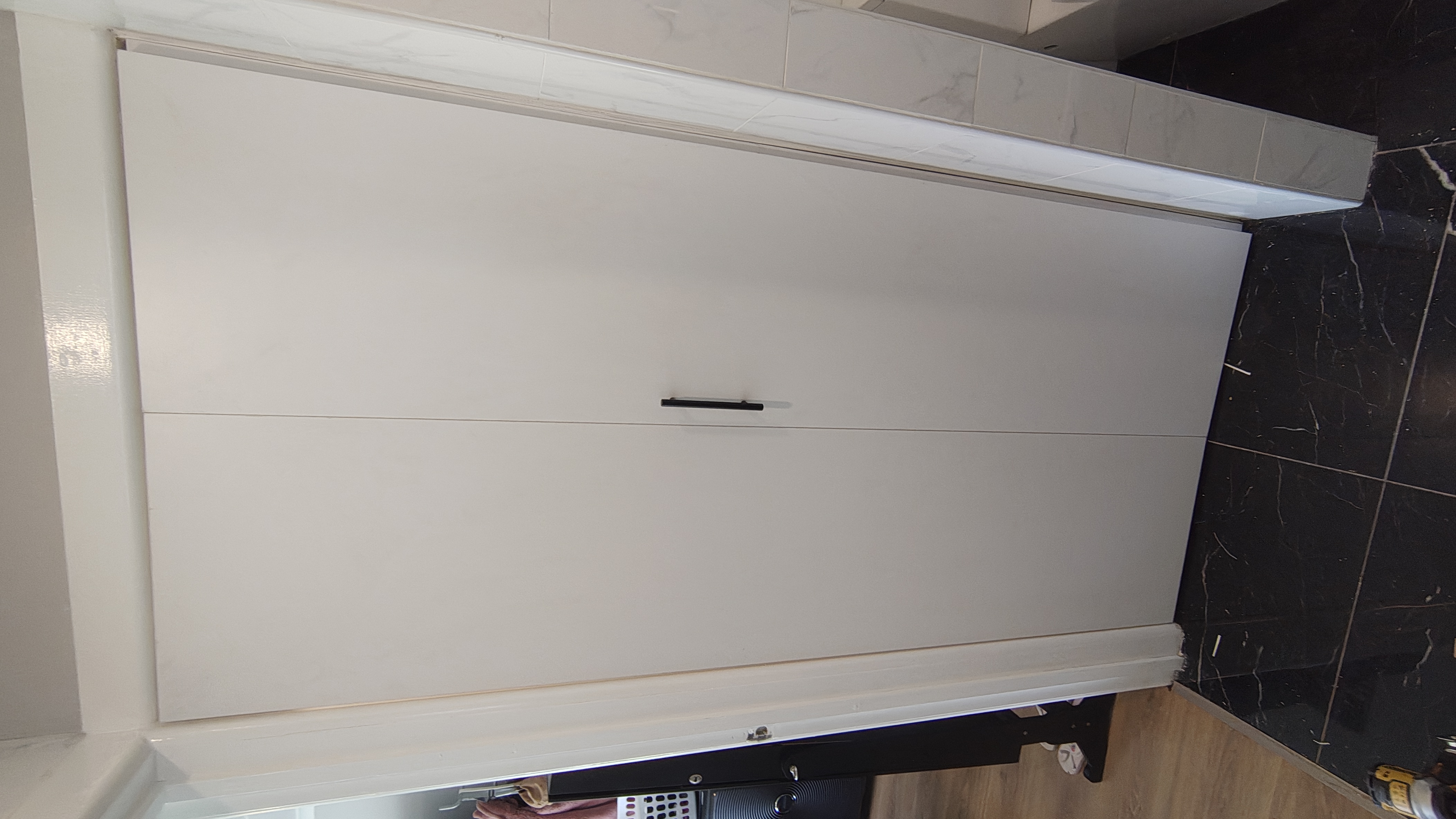 Cabinets & Wardrobes
